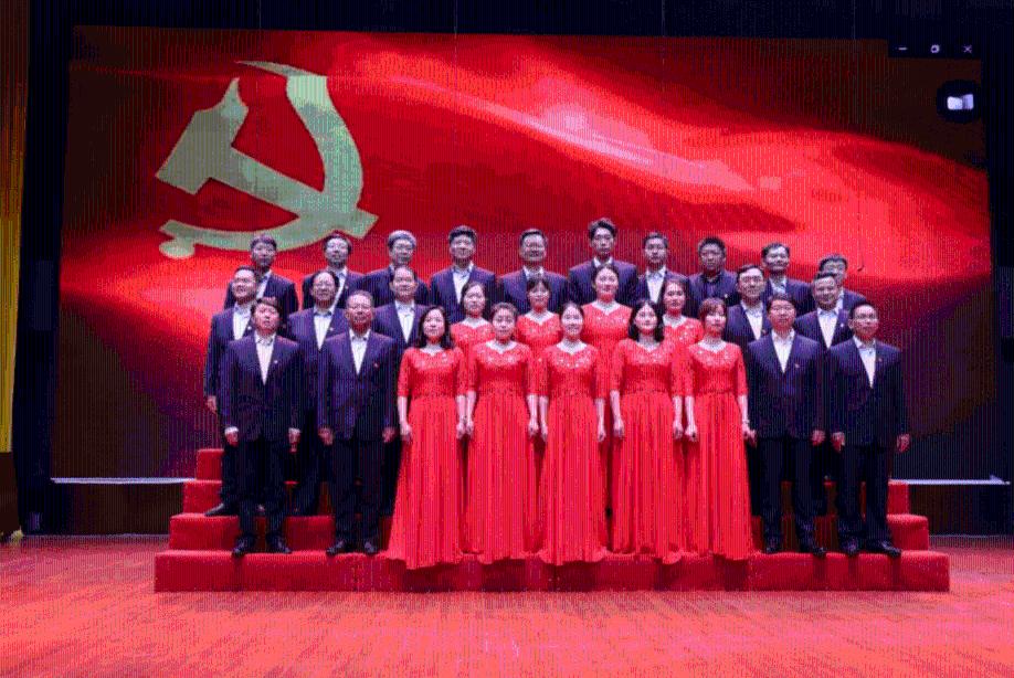 吴克群演唱会票价最高才360，是不够自信还是过气男明星的自觉？游戏画面